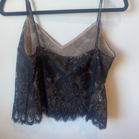 BCBG MAXAZRIA Floral Lace Top - Picture 2 of 6